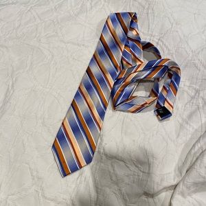 FREE Van Heusen Tie